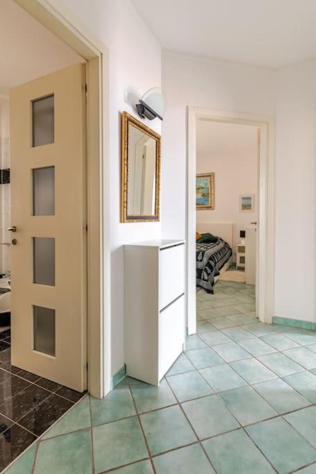 Thekeystudio, La Casa Del Mare Azzurro With Seaview Ventimiglia Eksteriør billede