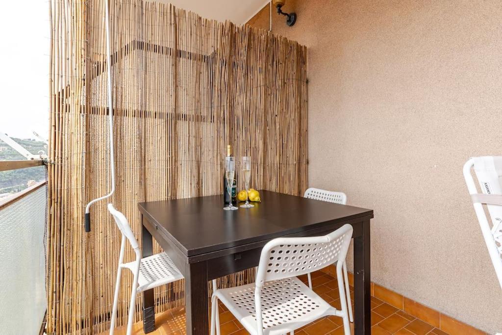 Thekeystudio, La Casa Del Mare Azzurro With Seaview Ventimiglia Eksteriør billede